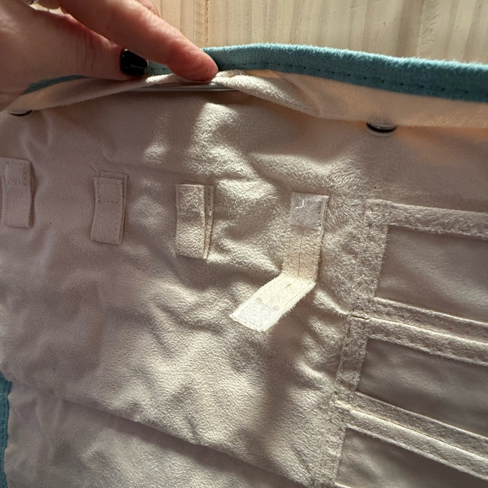 Real Simple Jewelry Organizer with 70 clear pockets!! - Picture 8 of 14